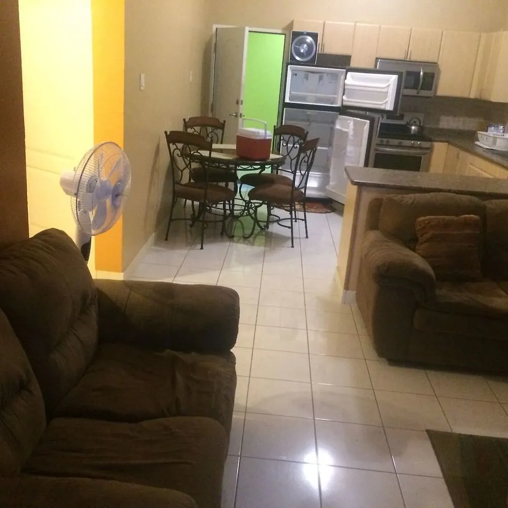 Ocho Rios Boardwalk Apartment