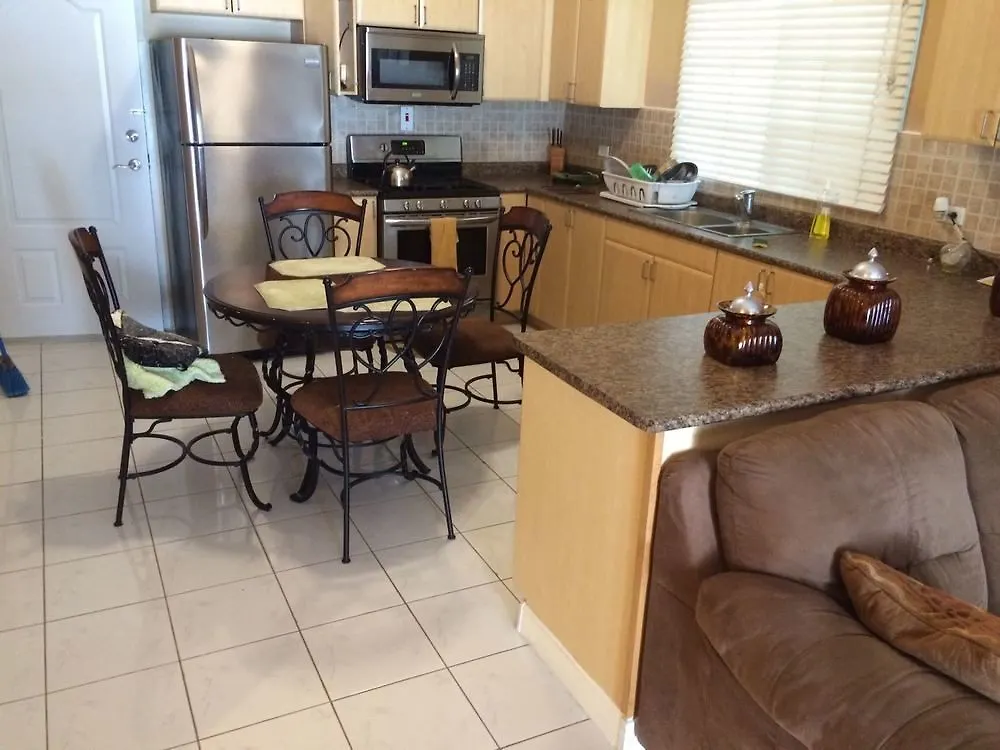 Ocho Rios Boardwalk Apartment 0*, Ότσο Ρίος