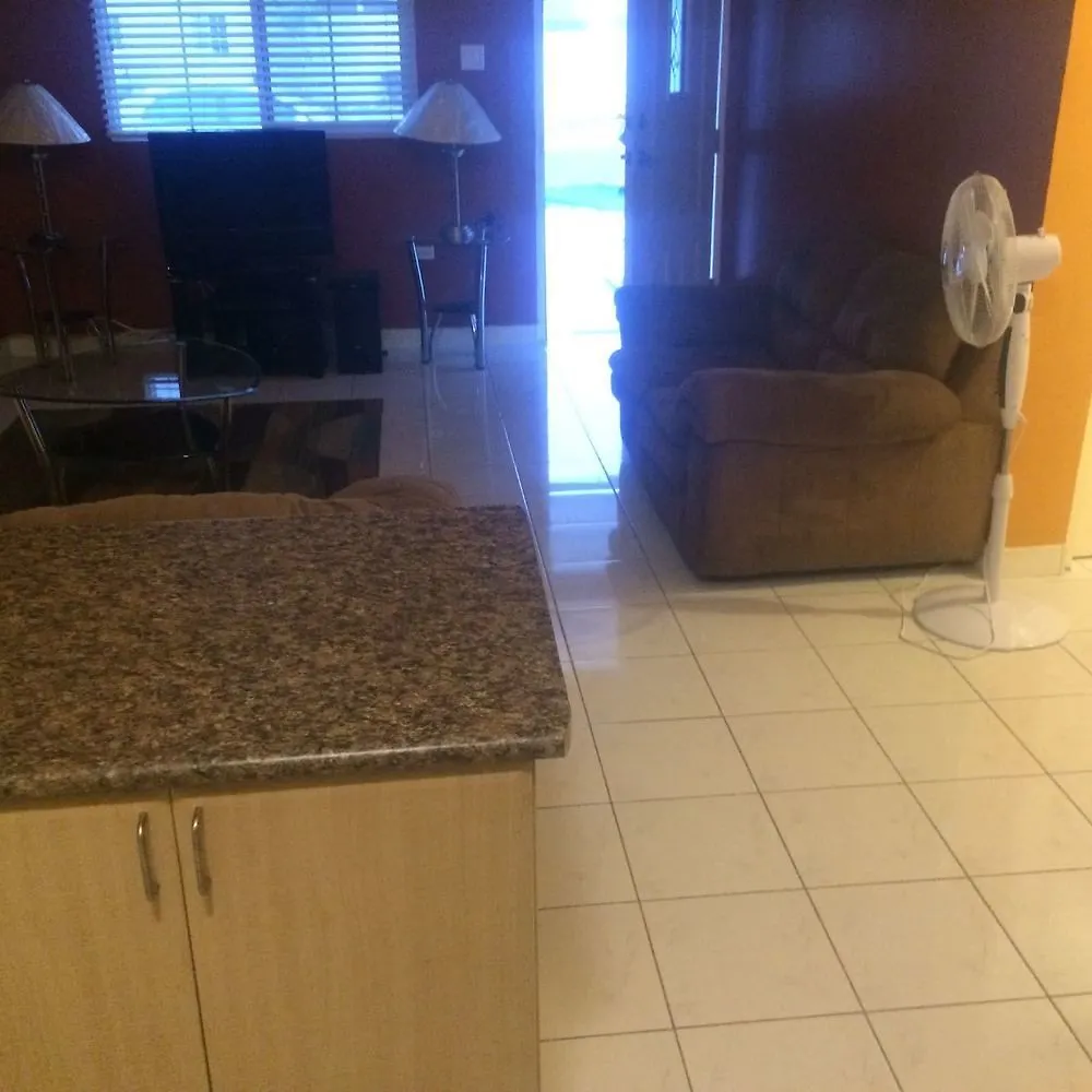 Ocho Rios Boardwalk Apartment Τζαμάικα